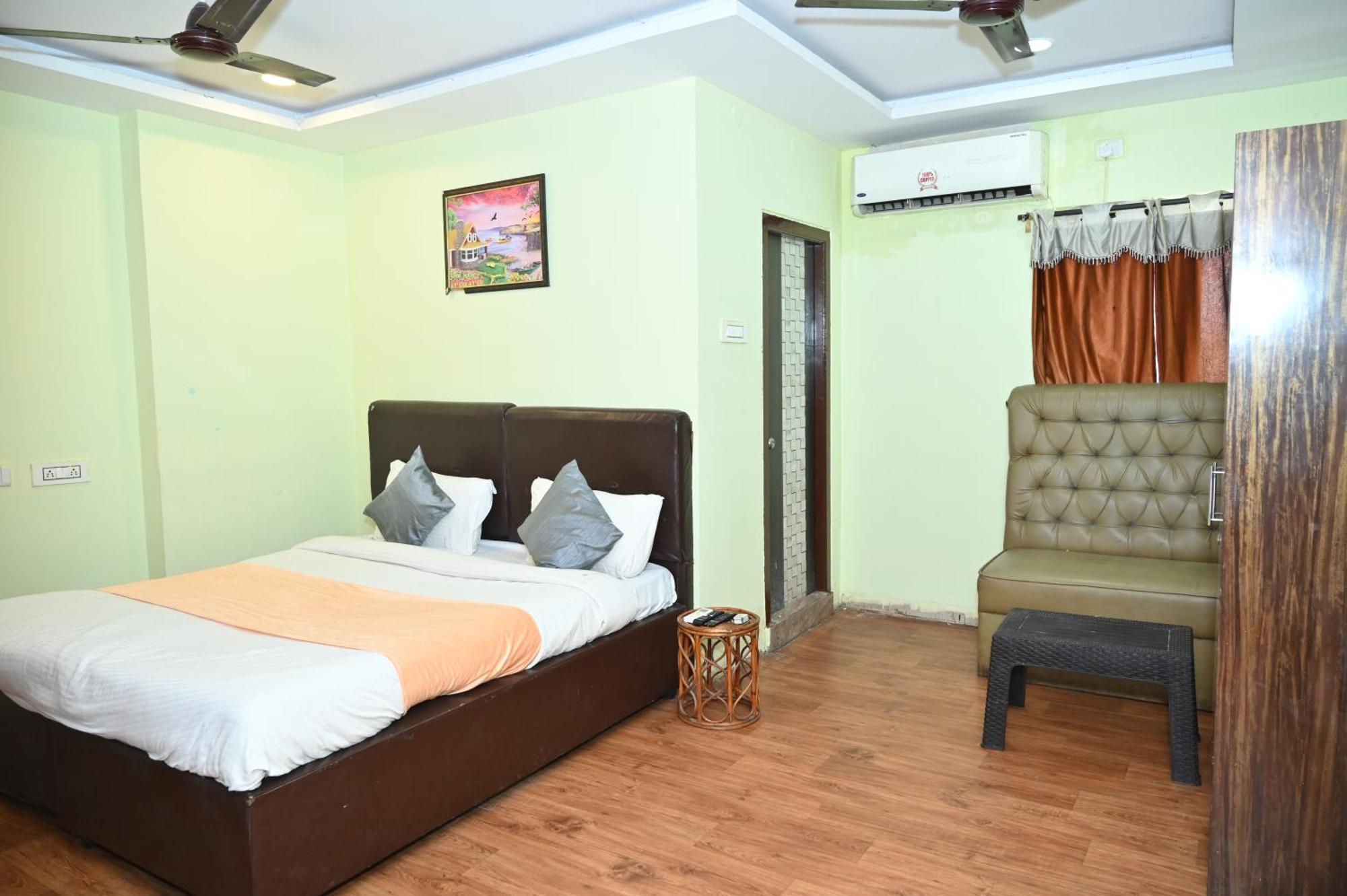 Hotel Ankitha Grand Haïdarabad Extérieur photo