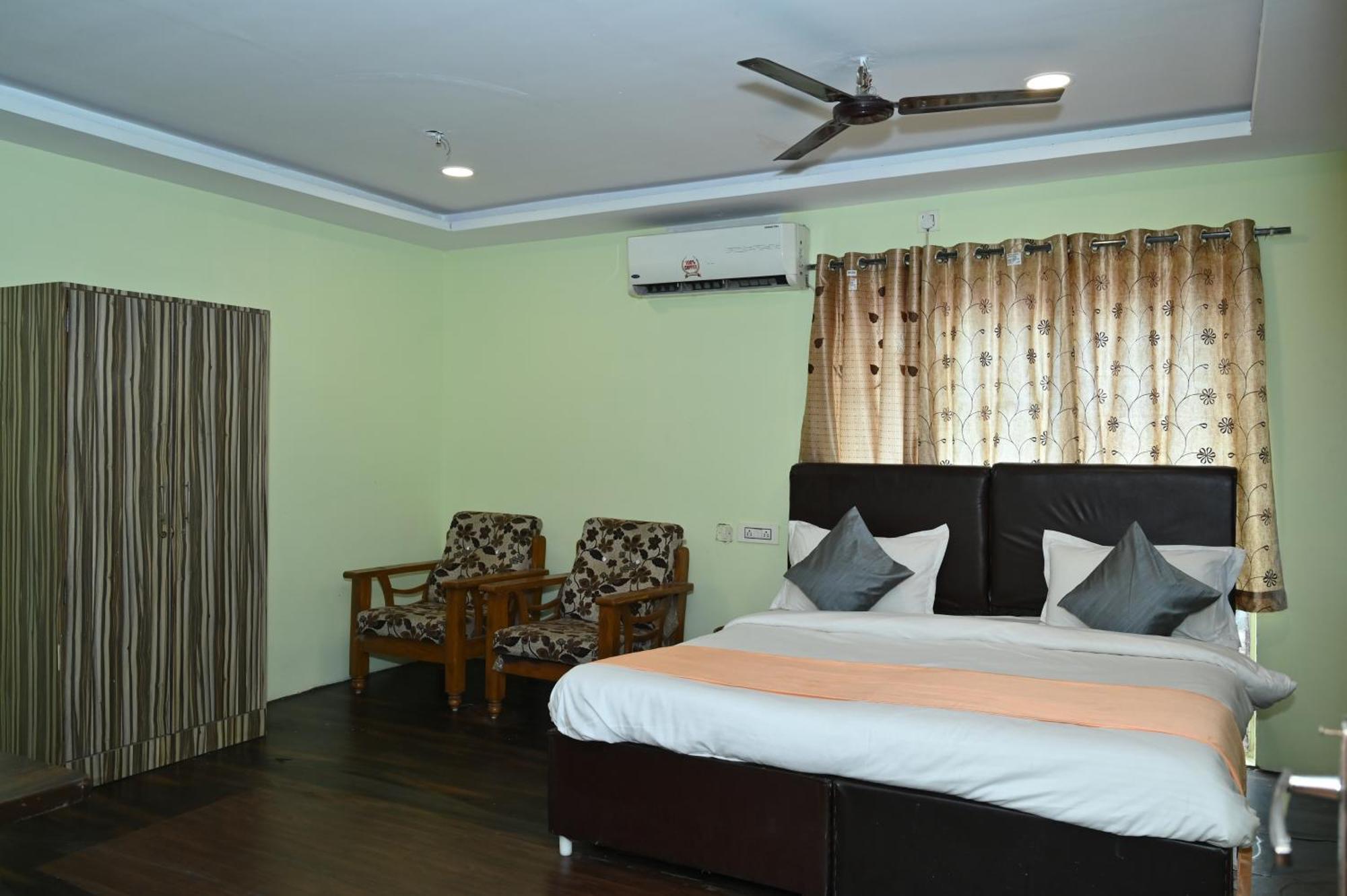 Hotel Ankitha Grand Haïdarabad Extérieur photo