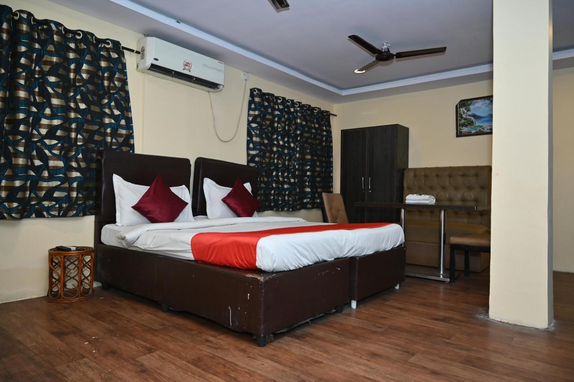 Hotel Ankitha Grand Haïdarabad Extérieur photo